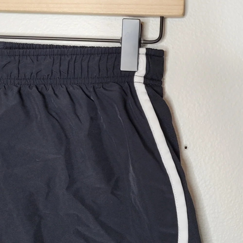 Nike Dri Fit Running Shorts‎ Women Size Small Black White Trim Athletic